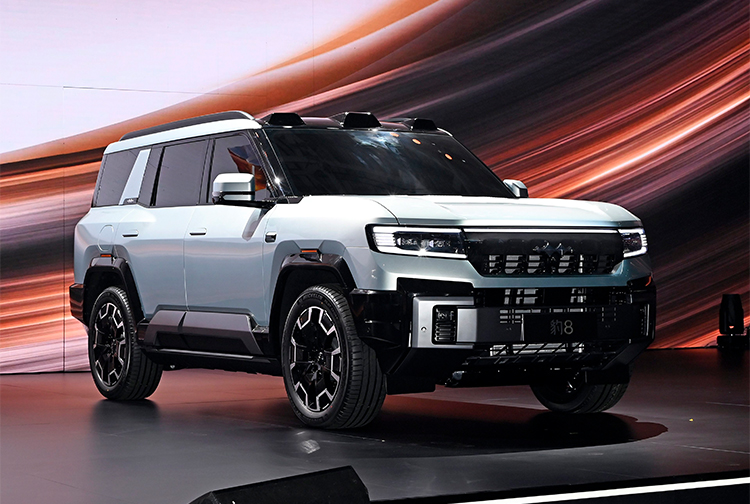 Starting at CNY 379,800, with a full-blooded Cloud Chariot-P +